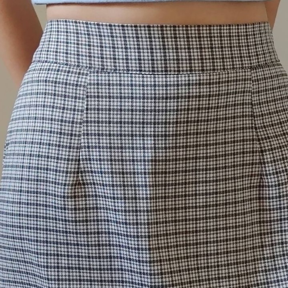 Cute plaid midi skirt
